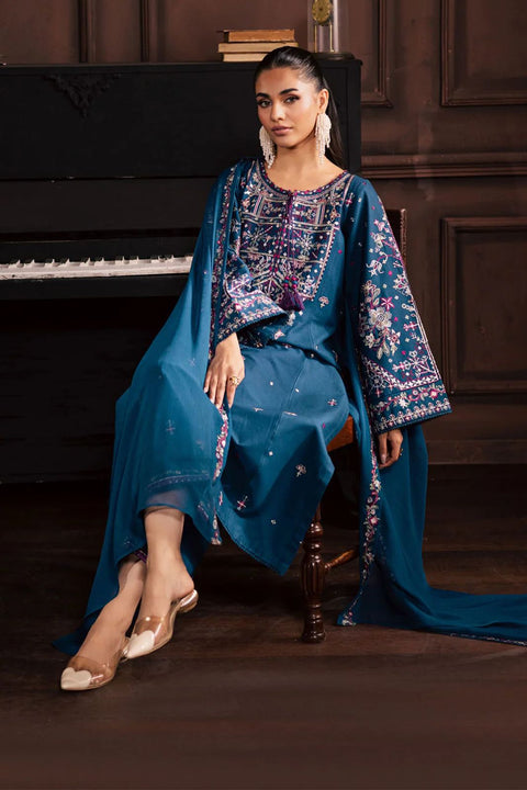 Teal Majesty Intricately Embroidered 3-Piece Suite